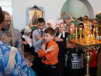 Божественная литургия в храме Введения во храм Пресвятой Богородицы с. Саумалколь 