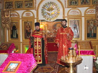 В селе Новоишимское епископ Петропавловский и Булаевский Владимир возглавил Пасхальную Утреню