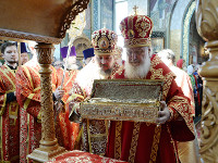 На Поклонной горе в Москве состоялась ежегодная духовно-патриотическая акция «Георгиевский парад — дети победителей»