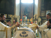 Божественную Литургию в храме Всех Святых возглавил епископ Петропавловский и Булаевский Владимир