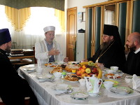 Мусульмане Казахстана отмечают трехдневный праздник Ораза