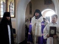 Праздник Преображения Господня. Преосвященнейший Владимир возглавил Литургию в кафедральном соборе Вознесения Господня 