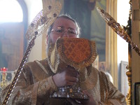 В день памяти святого праведного Симеона Верхотурского Преосвященный епископ Владимир совершил Божественную Литургию в храме Всех Святых