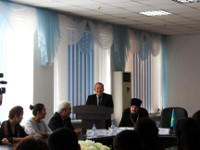 Круглый стол «Традиционные конфессии как гарант межнационального мира в Казахстане»