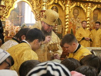 Правящий архиерей принял участие в торжествах в честь 60-летия преставления святителя Николая, митрополита Алма-Атинского и Казахстанского