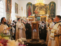 Служение правящего архиерея на праздник Архангела Михаила