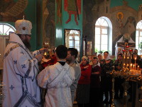 Правящий архиерей возглавил Божественную  Литургию в Свято-Никольском кафедральном соборе города Булаево