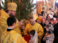 В неделю 37-ю епископ Петропавловский и Булаевский Владимир возглавил Божественную Литургию в Кафедральном соборе Петропавловска