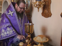 Служение Преосвященного Владимира в страстной четверг