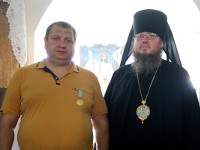 Преосвященнейший епископ Владимир возглавил  Божественную Литургию в посёлке Явленка