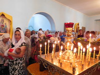 Поклонение святым мощам Севастиана Карагандинского в Введенском храме с. Саумалколь