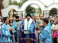 Преосвященнейший епископ Владимир возглавил молебен на начало учебного года в Храме Всех Святых города Петропавловска
