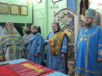 Преосвященнейший епископ Владимир возглавил Божественную Литургию на праздник Покрова Пресвятой Богородицы в Петропавловском соборе города Петропавловска