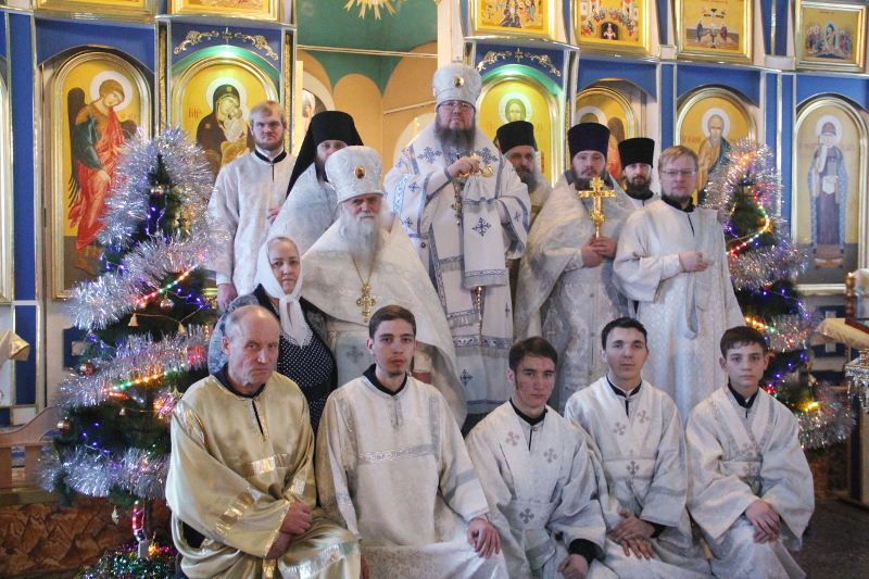 Божественная Литургия в Свято-Никольском кафедральном соборе города Булаево