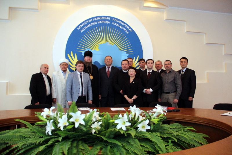 Заседание Клуба лидеров религиозных объединений области