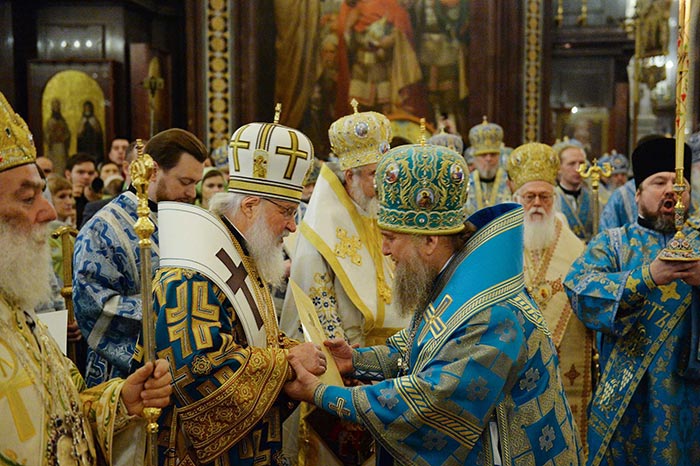 Епископ Петропавловский и Булаевский Владимир принял участие в соборном богослужении в храме Христа Спасителя г. Москвы