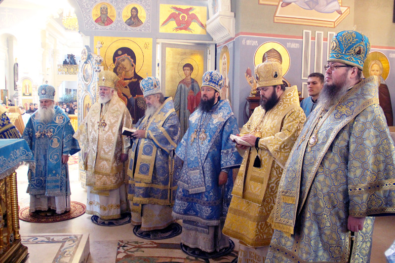 Фотогалерея пребывания Преосвященнейшего епископа Владимира в Ташкенте