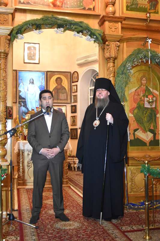 Заместитель акима области Айдарбек Сейпеллович Сапаров поздравил православных христиан с праздником Рождества Христова