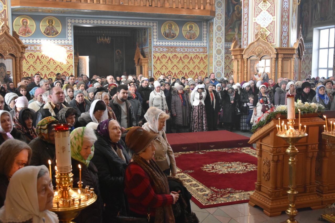 Преосвященнейший епископ Владимир сослужил Главе Митрополичьего округа митрополиту Астанайскому и Казахстанскому Александру