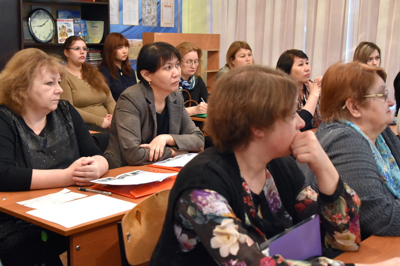 Семинар для педагогов города прошел в Средней Школе в честь прп. Сергия Радонежского
