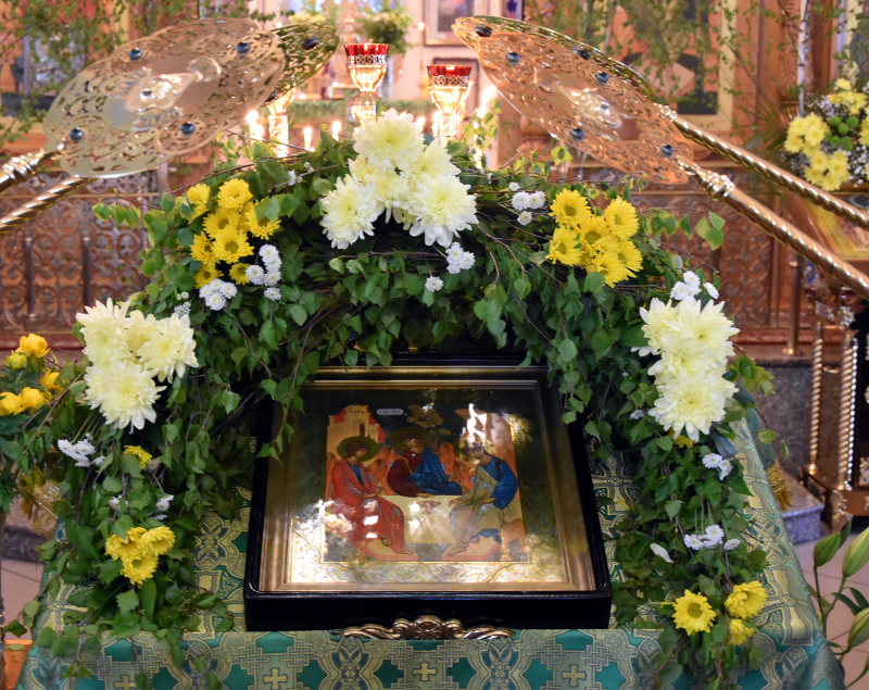 Праздник Святой Живоначальной Троицы в кафедральном соборе