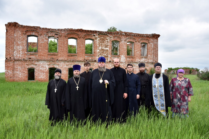 Паломничество в Архистратиго-Михайловский женский монастырь