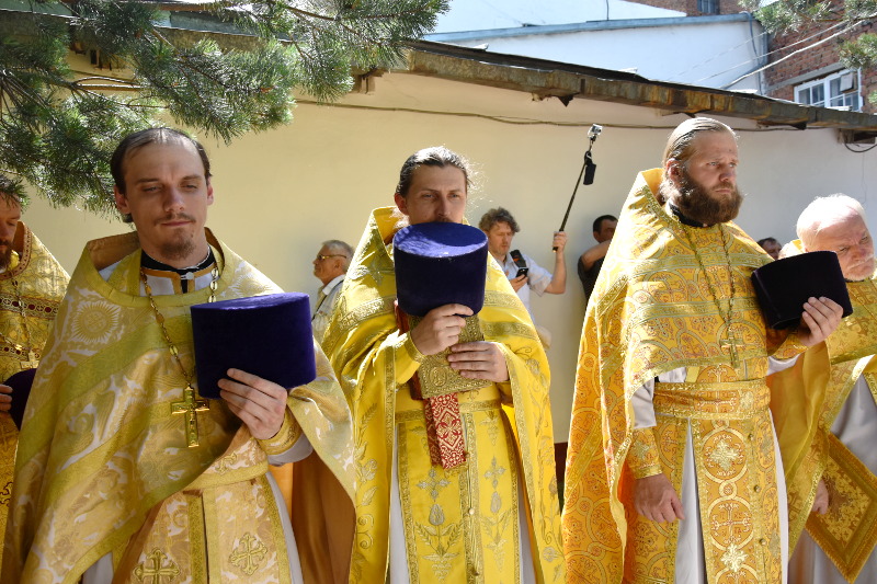Крестный ход в день небесных покровителей города состоялся в Петропавловске