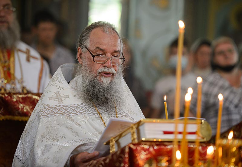 Епископ Петропавловский и Булаевский Владимир принял участие в отпевании архиепископа Чимкентского и Таразского Елевферия