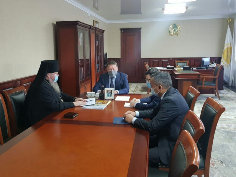 Состоялась встреча Преосвященного епископа Владимира с Акимом Области Аксакаловым К.И.