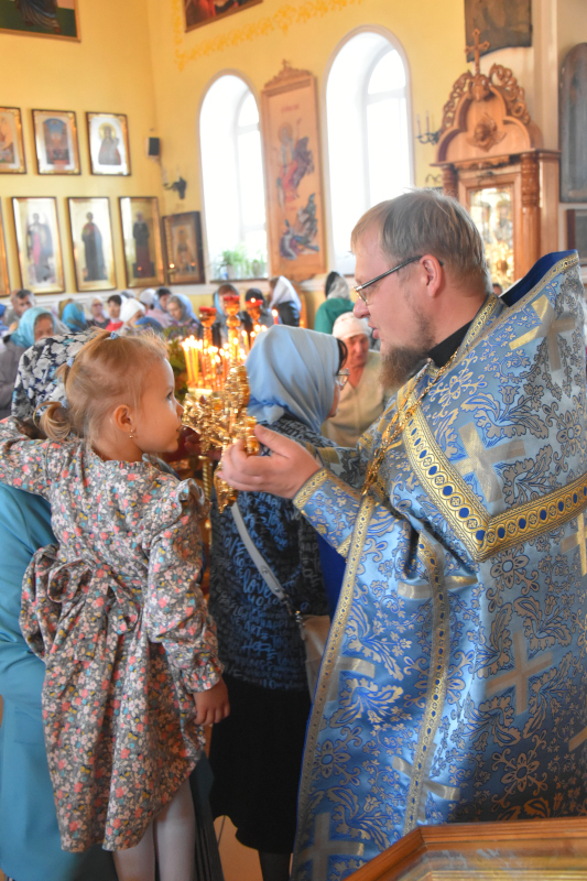 Праздник Рождества Пресвятой Богородицы отметили в главном храме Северного Казахстана
