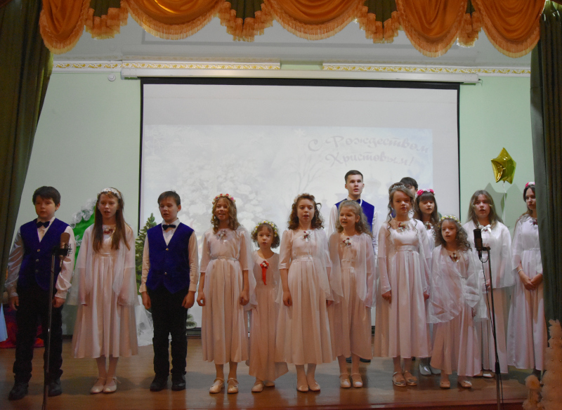 Рождественский детский концерт состоялся в актовом зале Вознесенского кафедрального собора
