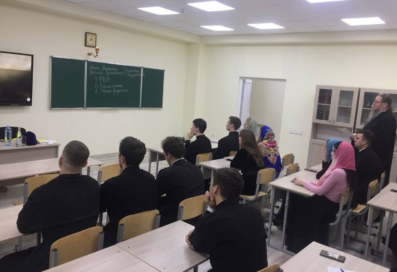 Архиепископ Владимир прочитал курс лекций по педагогике студентам Алматинской Духовной Семинарии