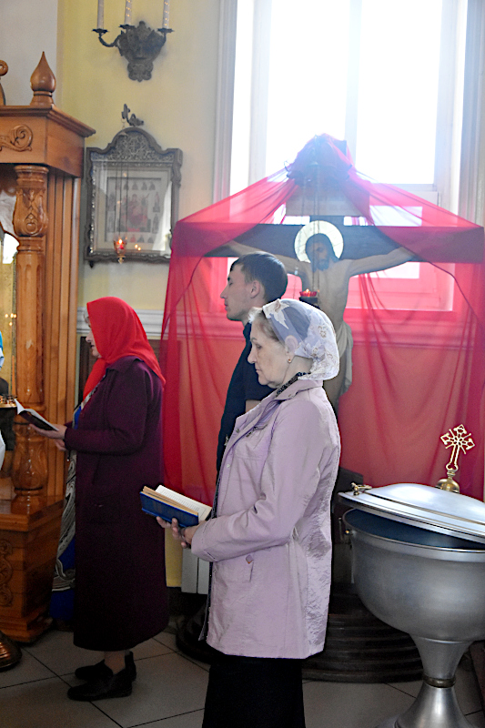 Богослужение на праздник Николая Чудотворца в Вознесенском кафедральном соборе