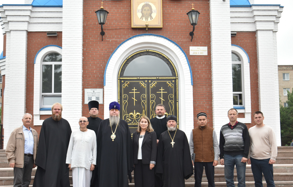 В епархиальном центре состоялась встреча руководителей Религиозных Организаций Северного Казахстана