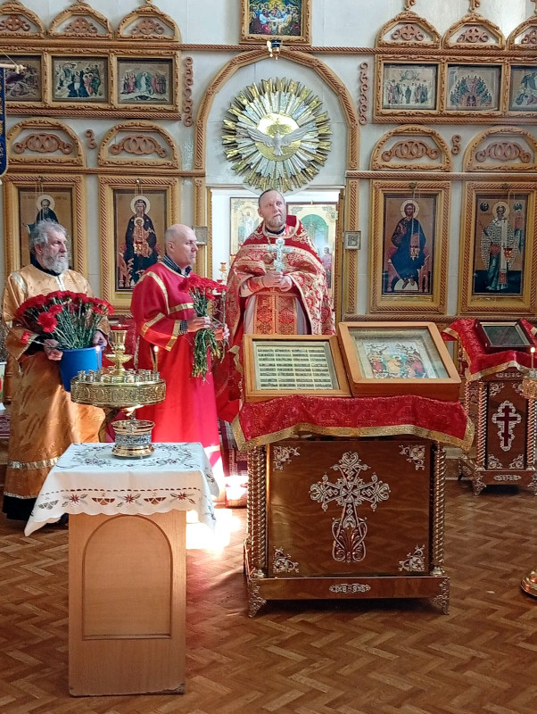 День жен-мироносиц в с. Новоишимское День жен-мироносиц в с. Новоишимское