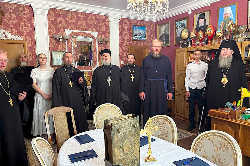 В управлении Петропавловской и Булаевской епархии состоялся епархиальный совет В управлении Петропавловской и Булаевской епархии состоялся епархиальный совет