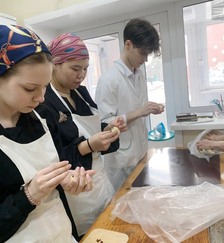 Путями добра и веры: март в Воскресном досуговом центре при Вознесенском Кафедральном соборе