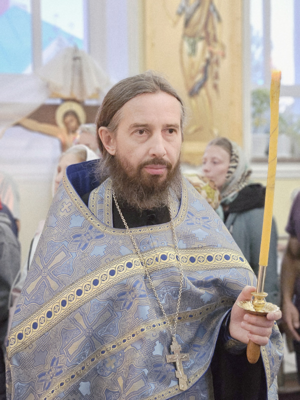 Чин Погребения Плащаницы Божией Матери в Вознесенском кафедральном соборе