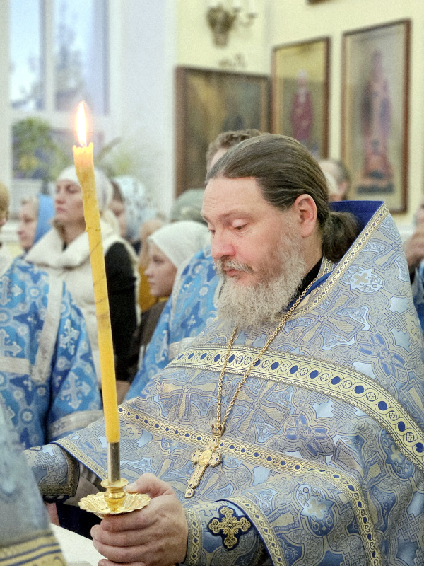 Чин Погребения Плащаницы Божией Матери в Вознесенском кафедральном соборе